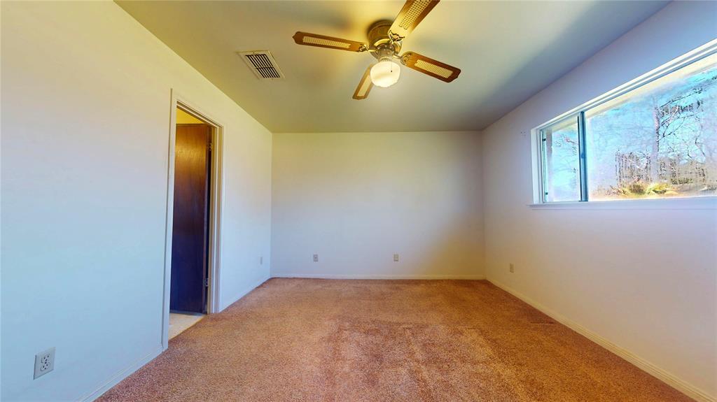 10447 Quiet Hill Road, La Porte, Texas image 33