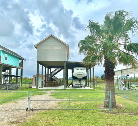 A home in Crystal Beach