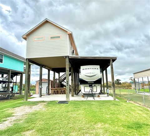 A home in Crystal Beach