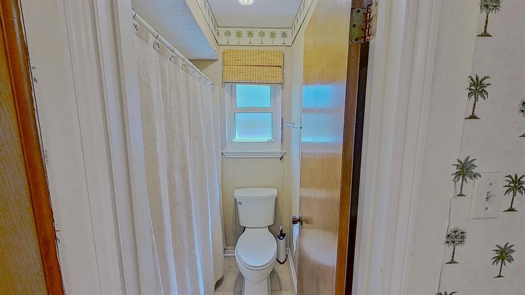 60 Wedgewood Court, Lake Jackson, Texas image 29