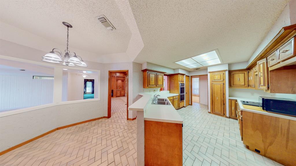 60 Wedgewood Court, Lake Jackson, Texas image 14