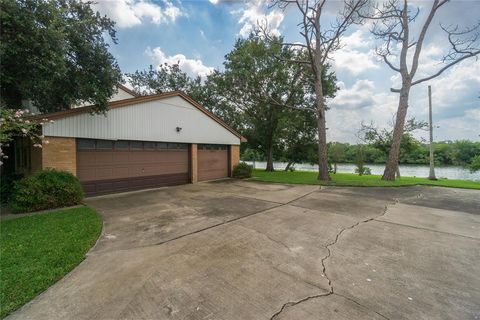 A home in Nassau Bay