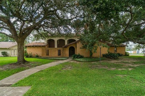 A home in Nassau Bay