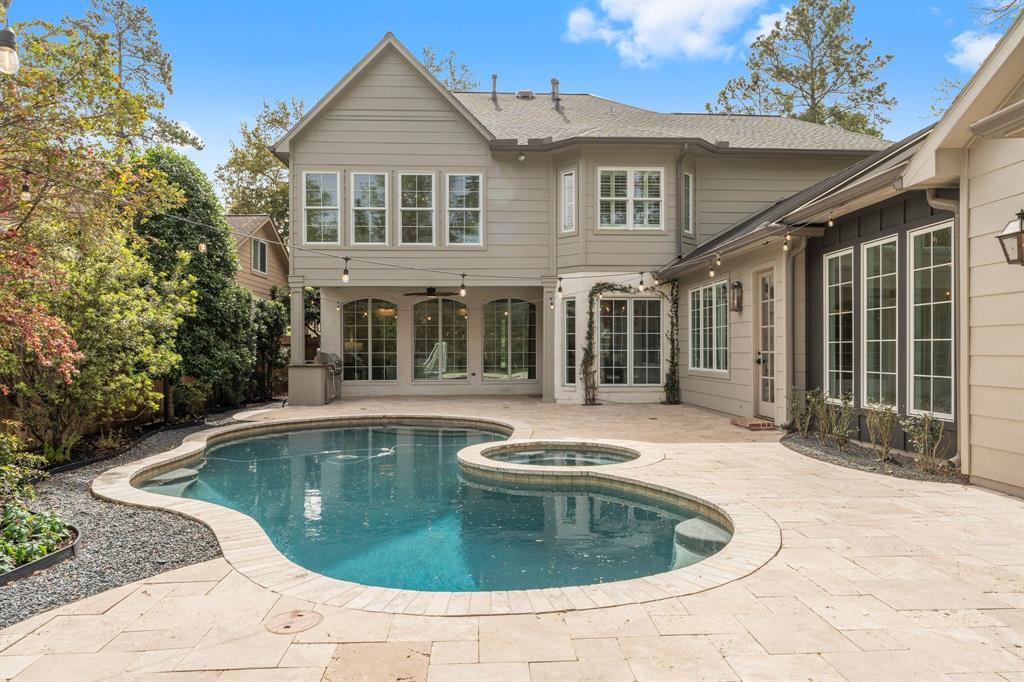 184 W Shadowpoint Circle, The Woodlands, Texas image 45