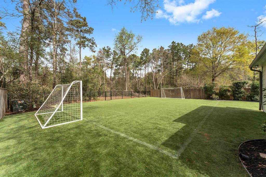 184 W Shadowpoint Circle, The Woodlands, Texas image 48
