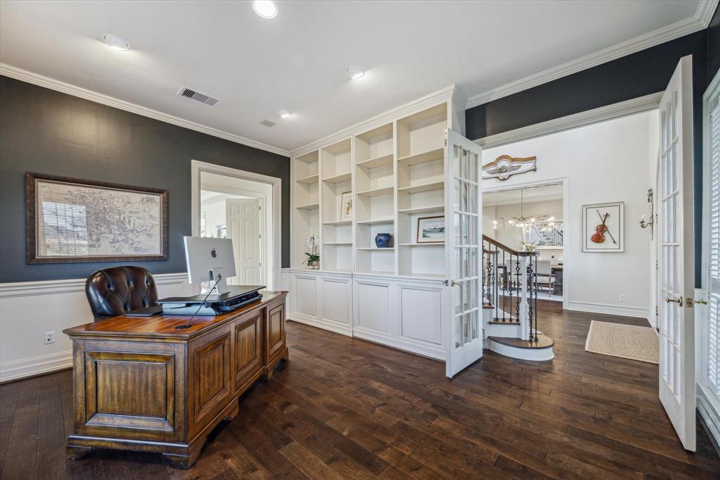 106 Melody Lane, Friendswood, Texas image 10