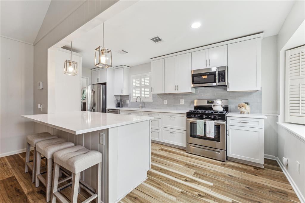 Houston, Texas 77092, United States, 3 Bedrooms Bedrooms, ,2 BathroomsBathrooms,Residential,Active,171422