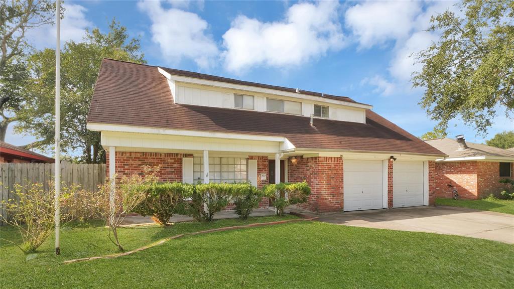 737 E Brown Lane