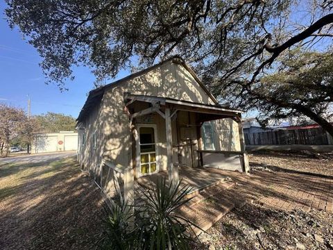 Photo of 9830 Fm 621, Martindale, TX 78655 (MLS # 44450911)