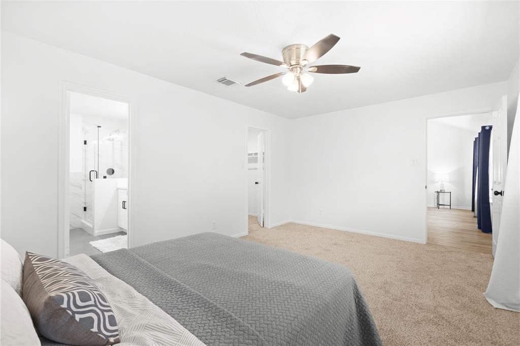 15711 Pilgrim Hall Drive, Friendswood, Texas image 17