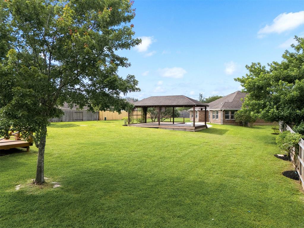 4050 Palmetto Court, Dickinson, Texas image 29