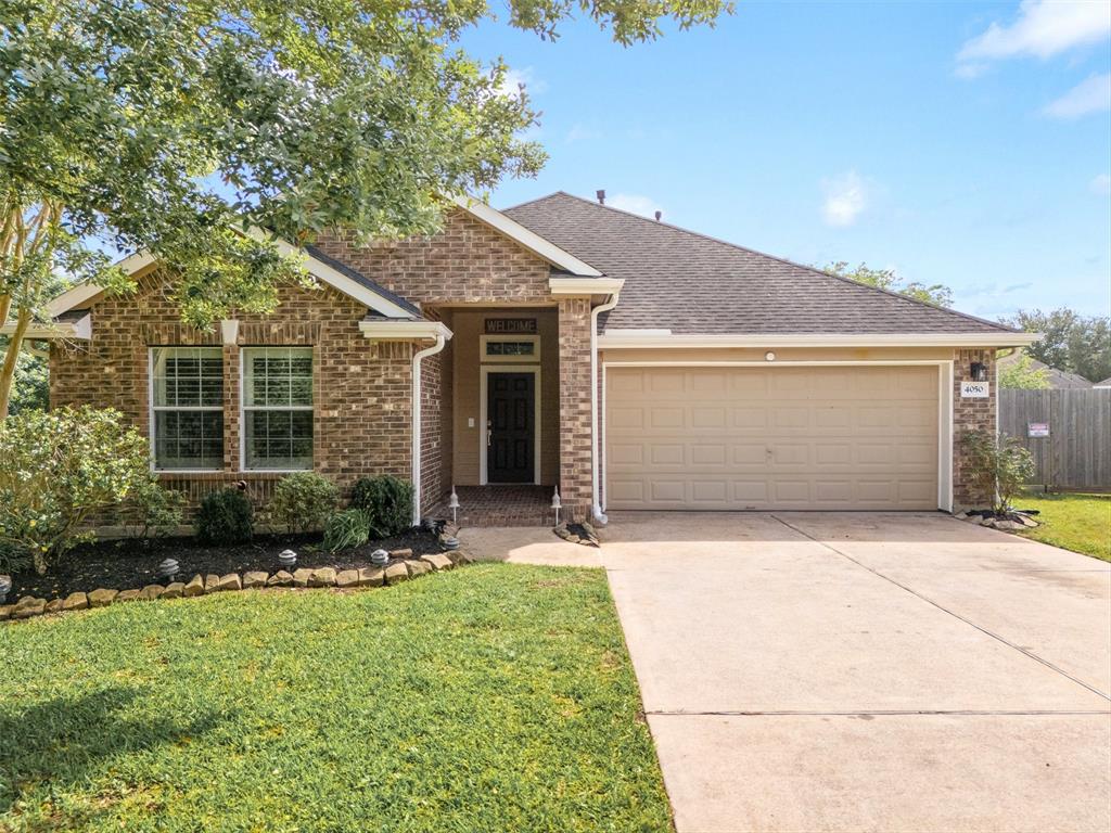 4050 Palmetto Court, Dickinson, Texas image 1
