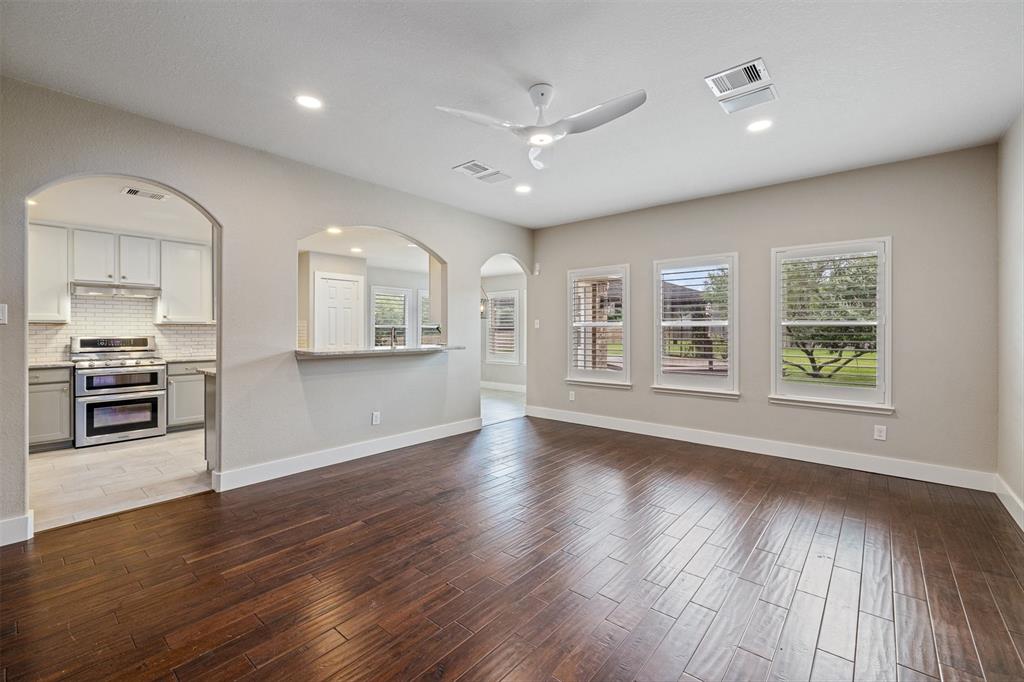4050 Palmetto Court, Dickinson, Texas image 16