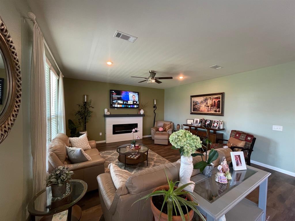 6902 Forbes Run Drive, Houston, Texas image 11