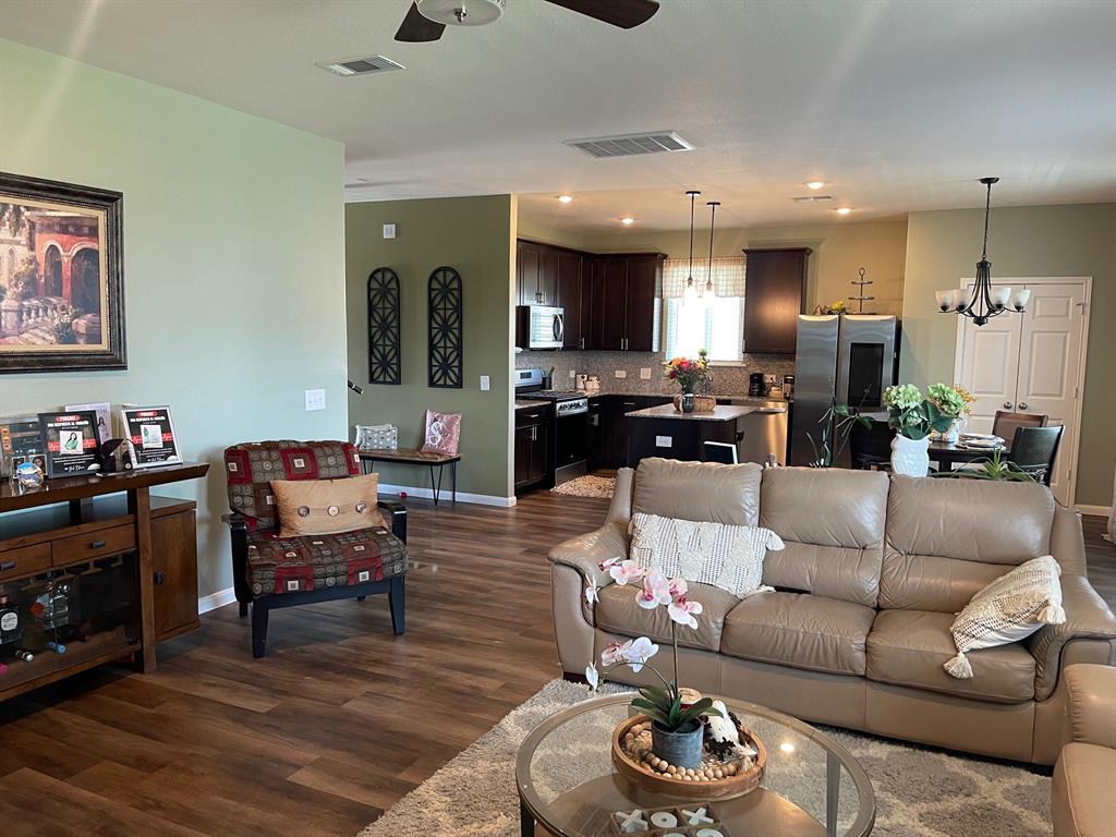 6902 Forbes Run Drive, Houston, Texas image 12