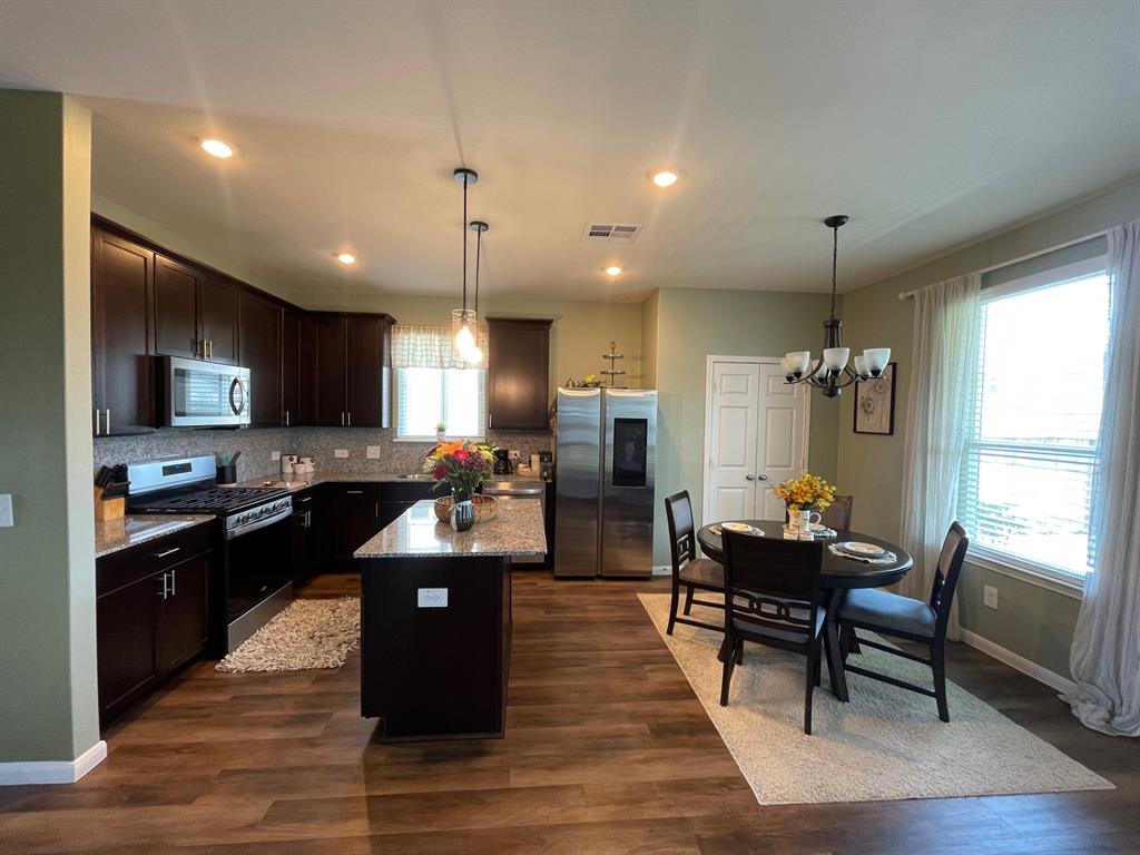 6902 Forbes Run Drive, Houston, Texas image 8