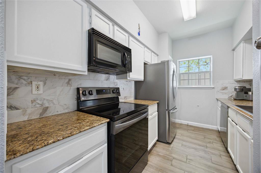 446 Wilcrest Drive #446, Houston, Texas image 11