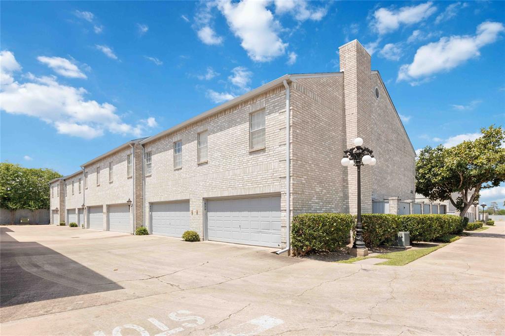 446 Wilcrest Drive #446, Houston, Texas image 29