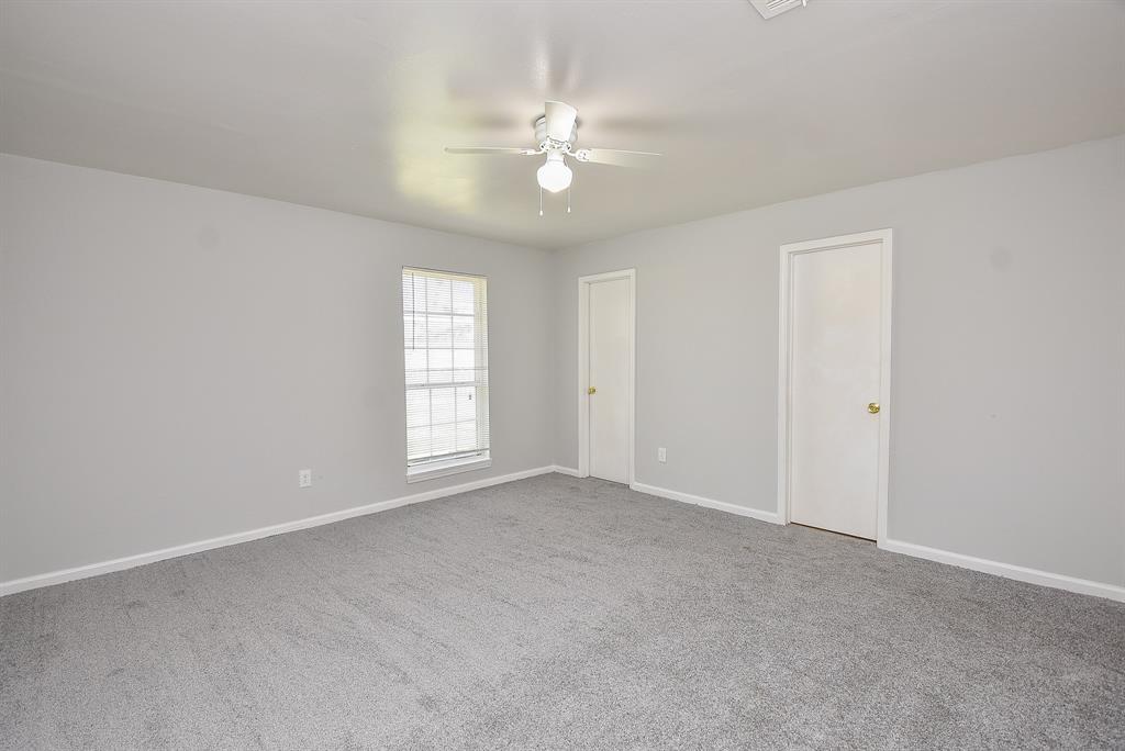 1425 Hospital Drive, Angleton, Texas image 14