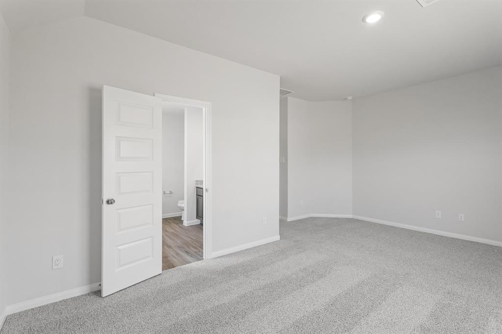 8113 Vanilla Orchid Drive, Houston, Idaho image 11