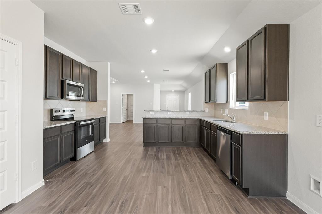 8113 Vanilla Orchid Drive, Houston, Idaho image 7