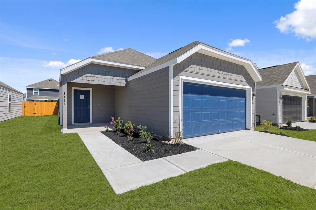 8113 Vanilla Orchid Drive, Houston, Idaho image 2