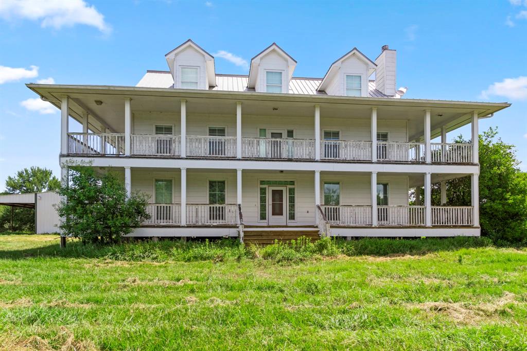 812 W Tobias Road, Ellinger, Texas image 1