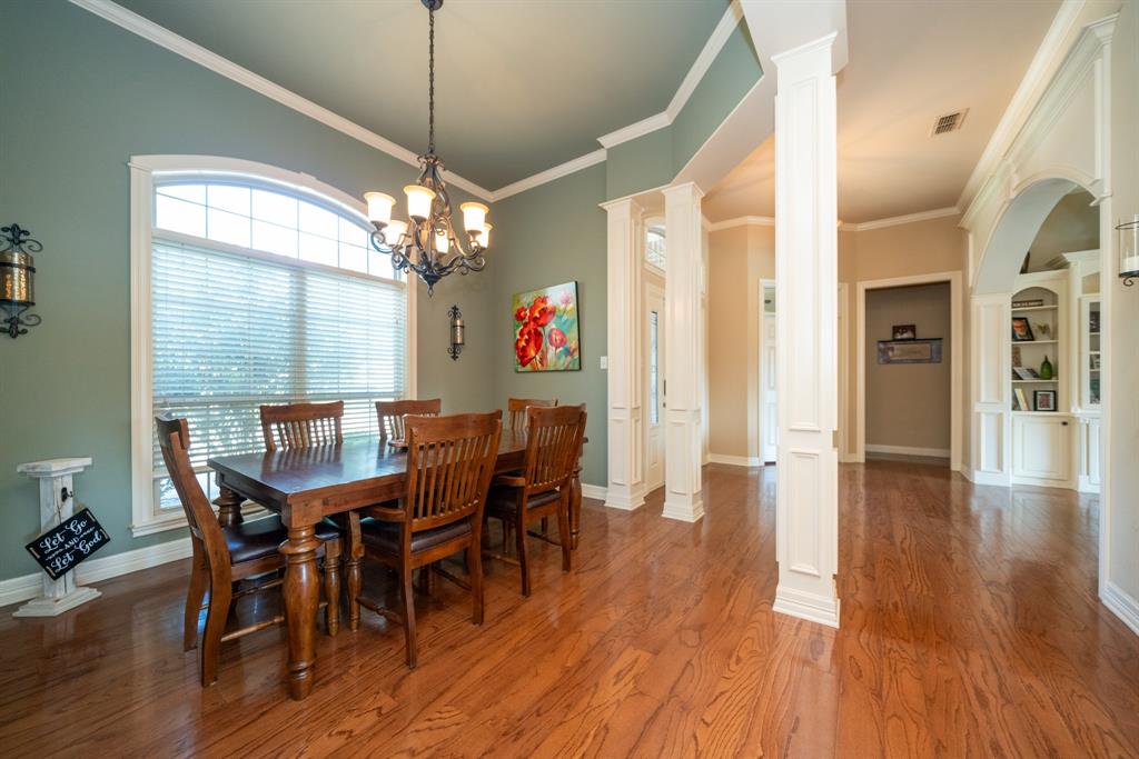 106 Willow Brook, White Oak, Texas image 3