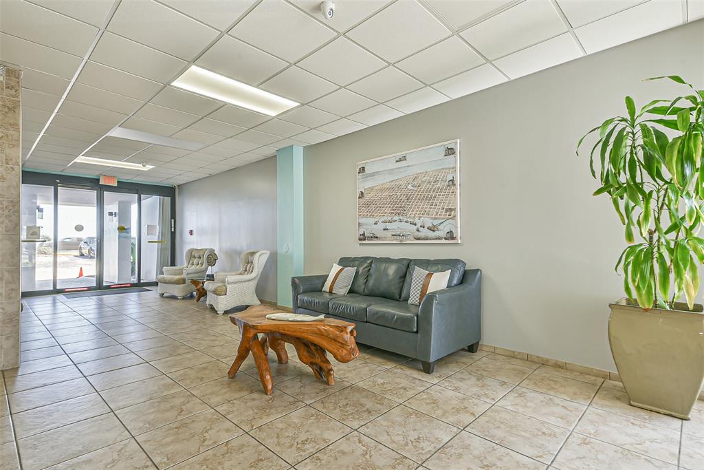 7310 Seawall Boulevard #907, Galveston, Texas image 33