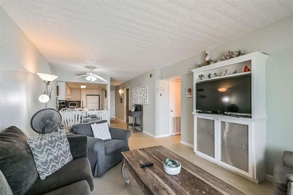7310 Seawall Boulevard #907, Galveston, Texas image 19