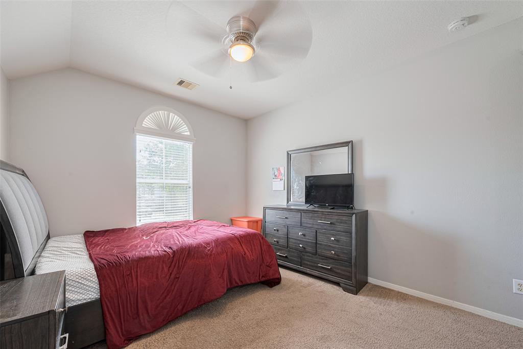 2202 Megellan Point Lane, Pearland, Texas image 17