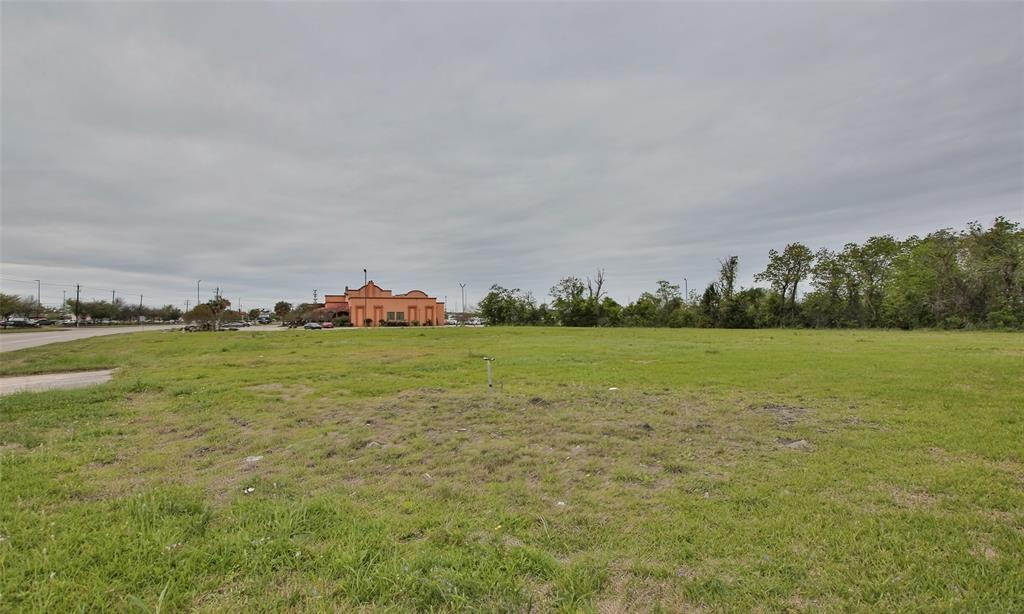 502 W Cedar Bayou Lynchburg Road, Baytown, Texas image 13