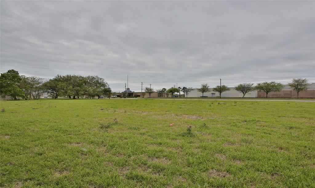 502 W Cedar Bayou Lynchburg Road, Baytown, Texas image 19