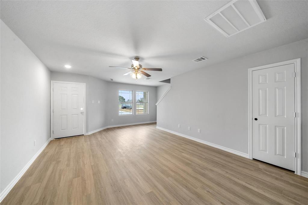 613 21st Street, Hempstead, Texas image 9