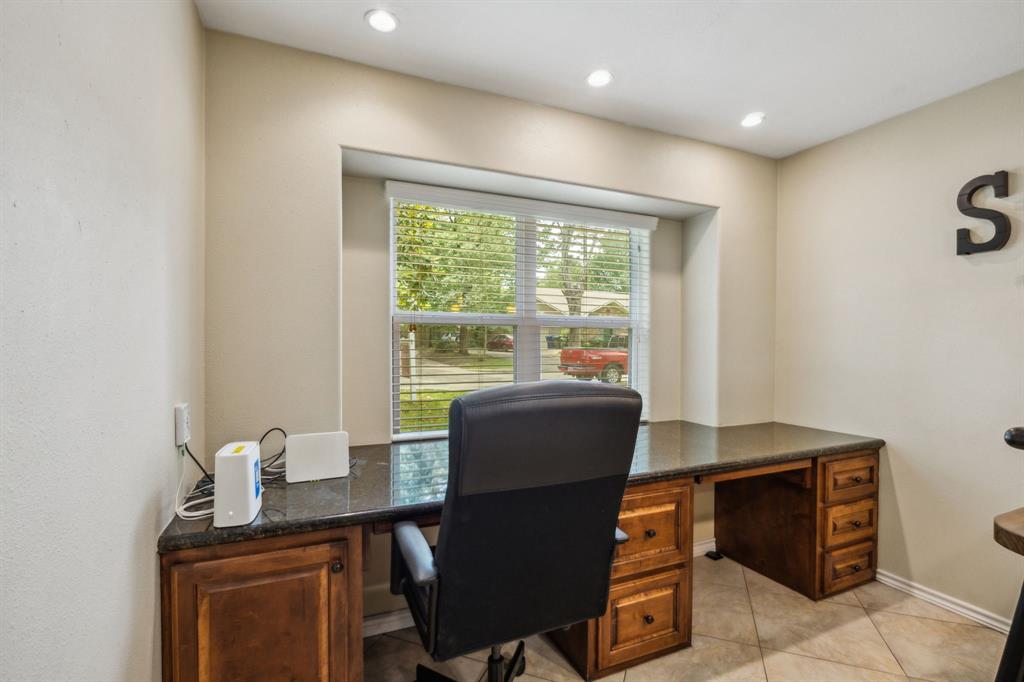 233 Magnolia Way, Huntsville, Texas image 10
