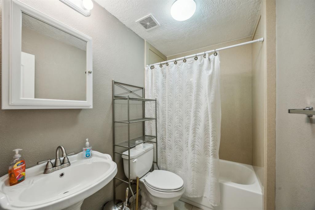 233 Magnolia Way, Huntsville, Texas image 15