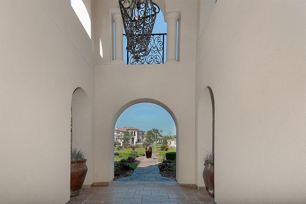 property-search 3 27410 Shores Court