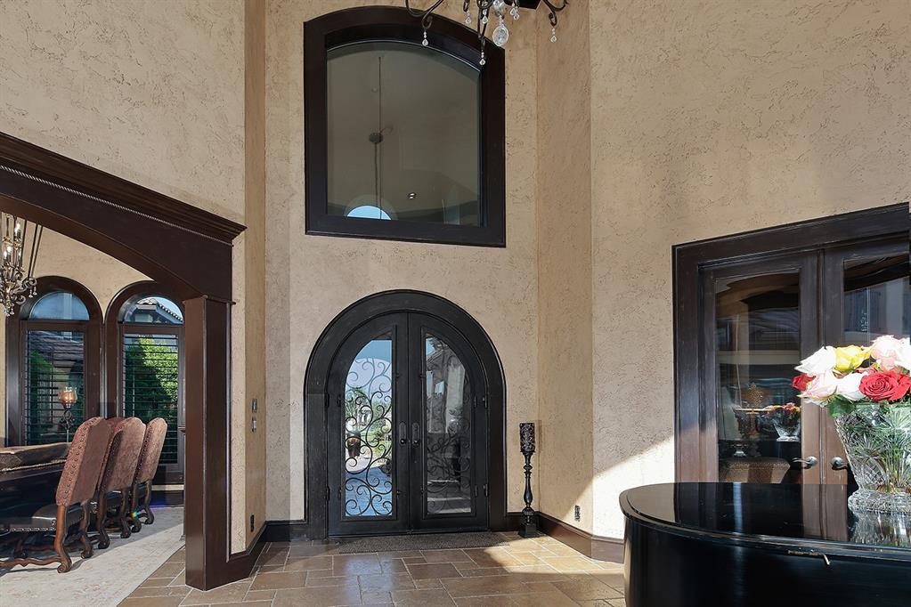 property-search 4 27410 Shores Court