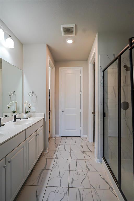 8203 Longear Lane, Rosenberg, Texas image 36