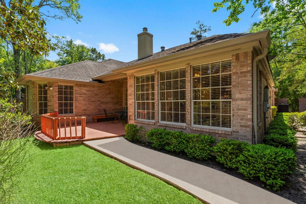 10 Silkbay Place, The Woodlands, Texas image 37