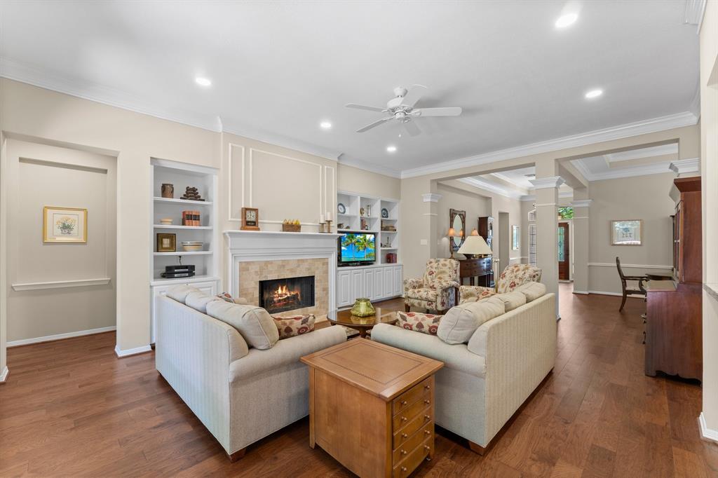 10 Silkbay Place, The Woodlands, Texas image 14