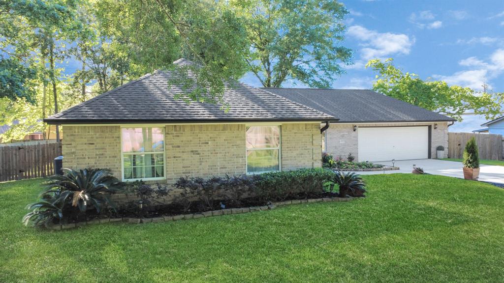 607 Shadylake Drive, New Caney, Texas image 37