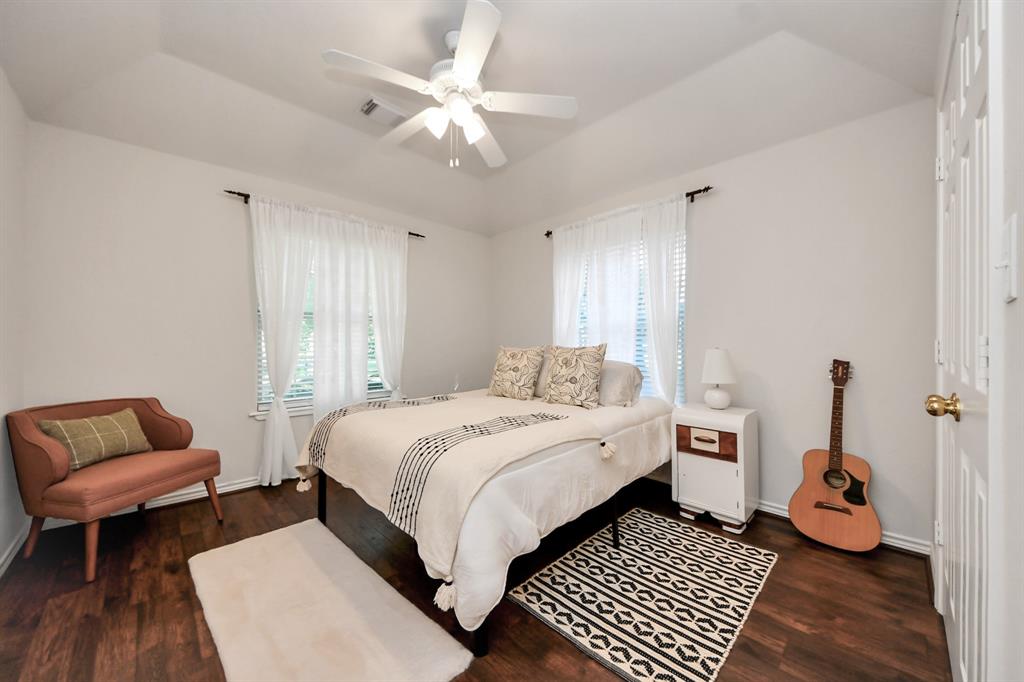 607 Shadylake Drive, New Caney, Texas image 23