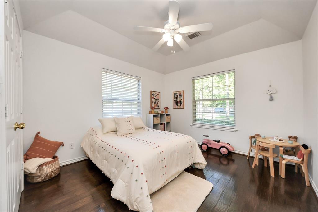 607 Shadylake Drive, New Caney, Texas image 26