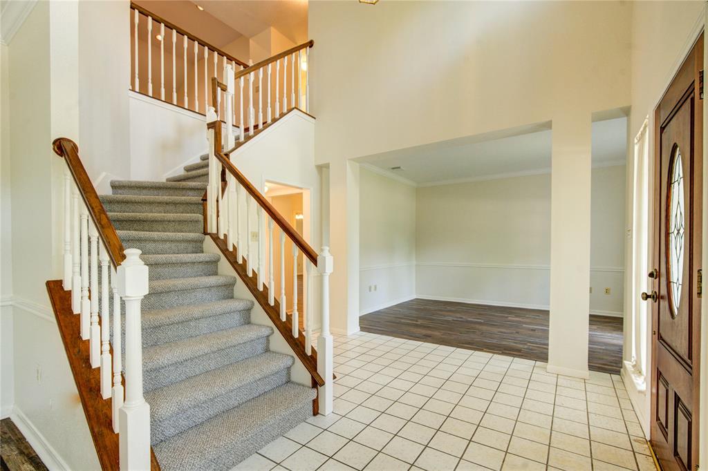 14823 Atterbury Drive, Sugar Land, Texas image 5