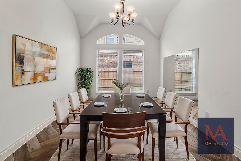 14001 Bright Glen Drive
