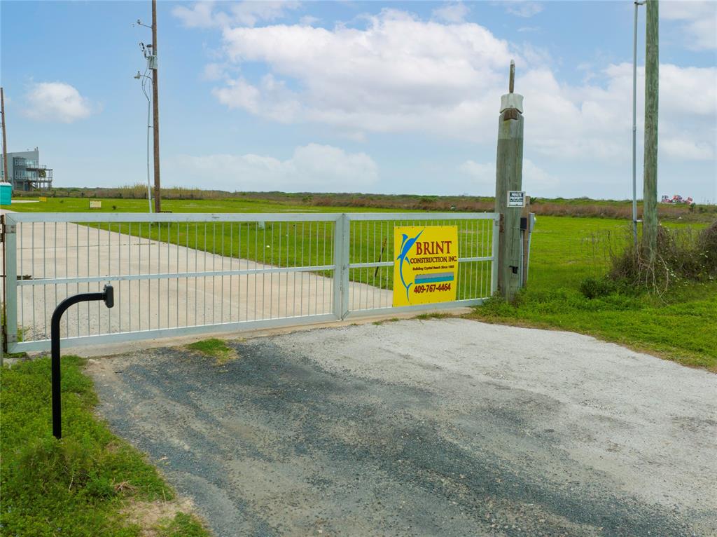 184 Ocean Shore Drive, Port Bolivar, Texas image 4