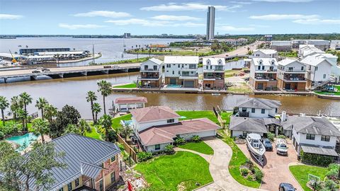 A home in Seabrook