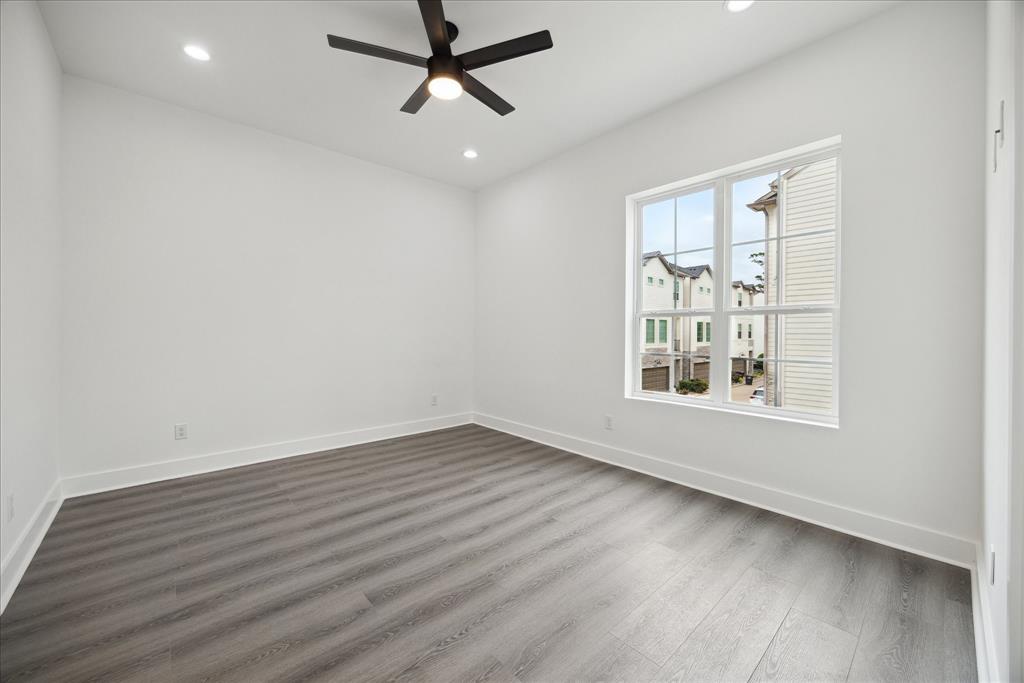10935 Brookeshire Chase Lane, Houston, Texas image 30