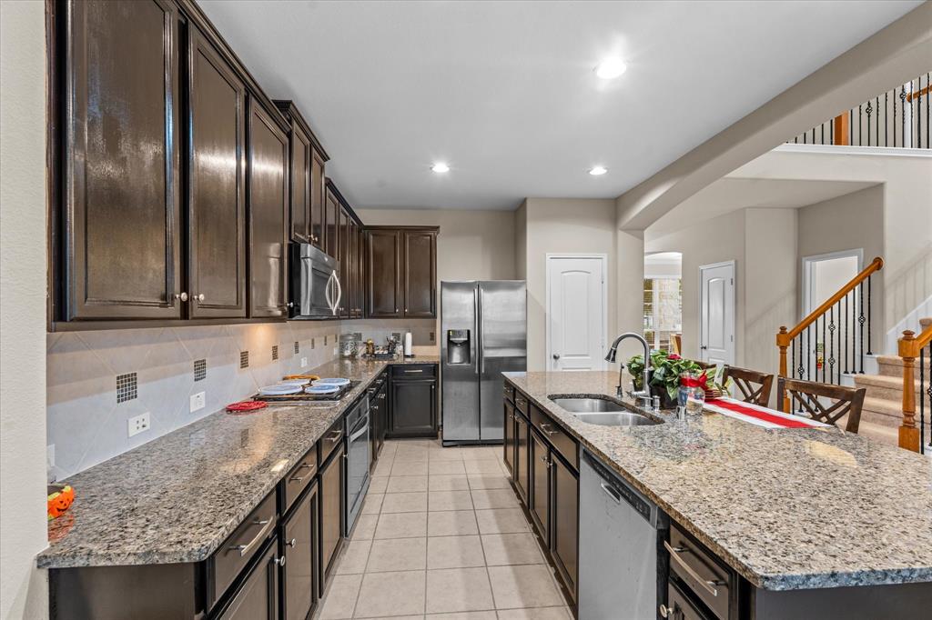4603 Tamara Heights Lane, Sugar Land, Texas image 17